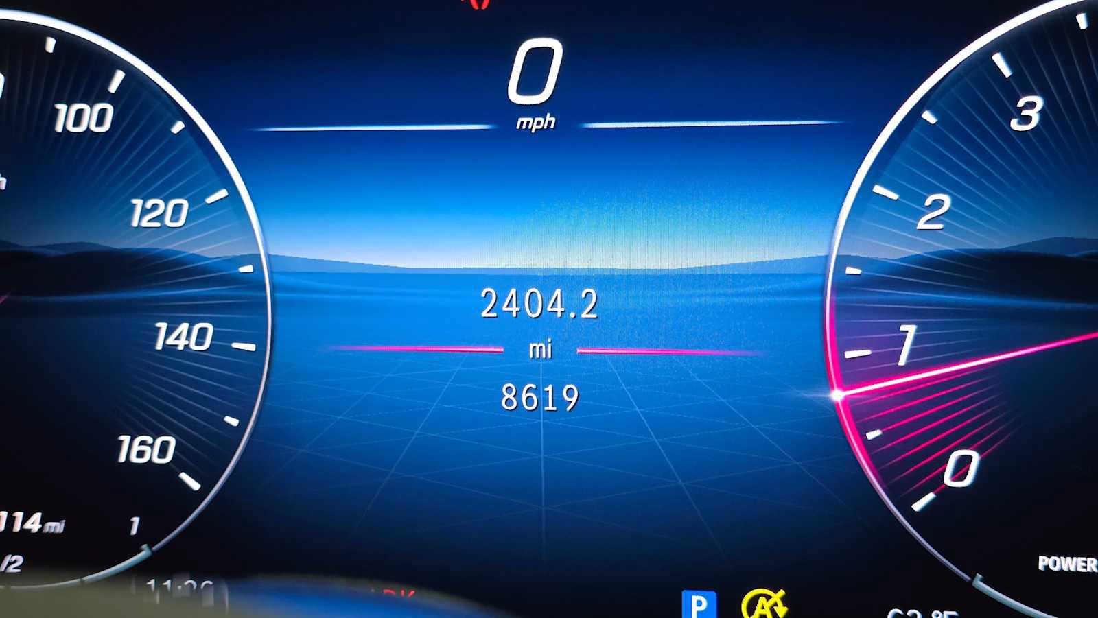 Used 2025 Mercedes-Benz GLC 300 4MATIC image 29