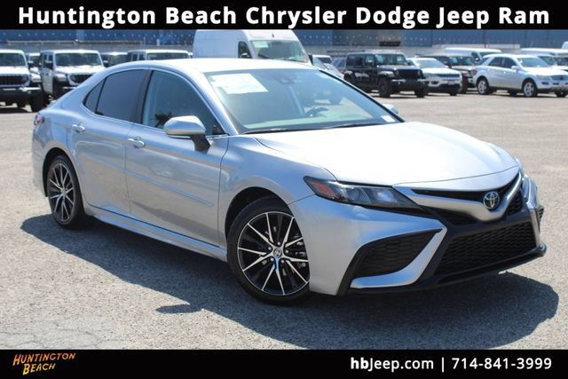 Used 2024 Toyota Camry SE FWD video 1