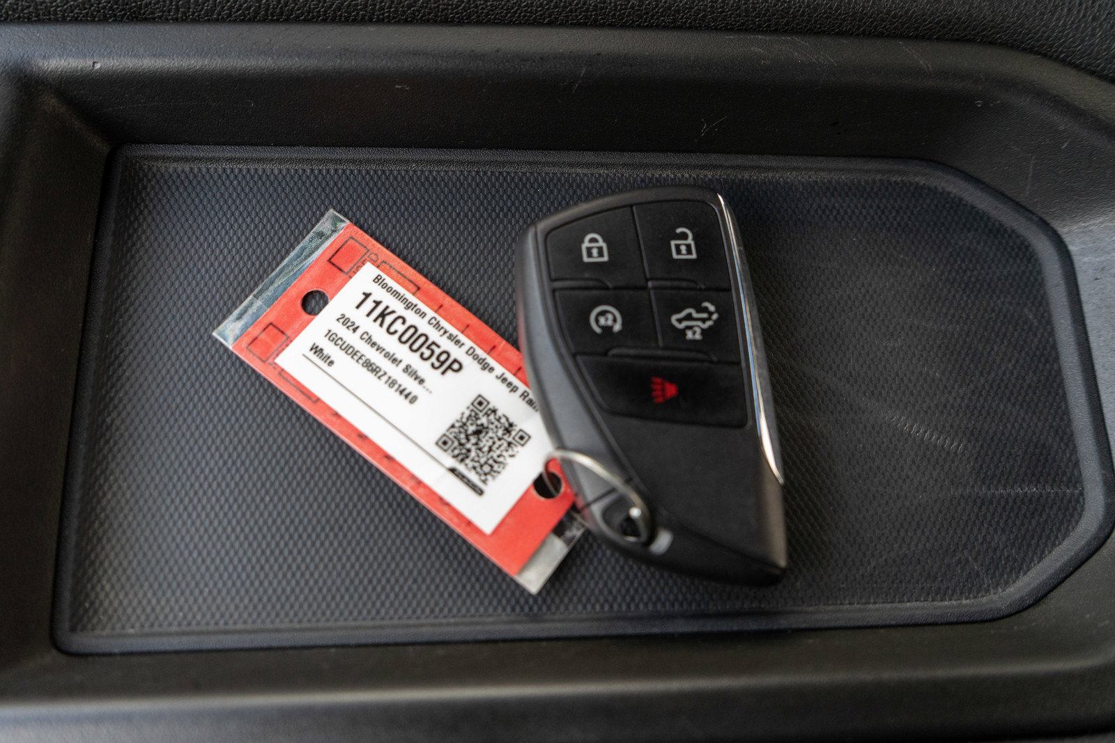 Used 2024 Chevrolet Silverado 1500 RST AWD/4WD image 29