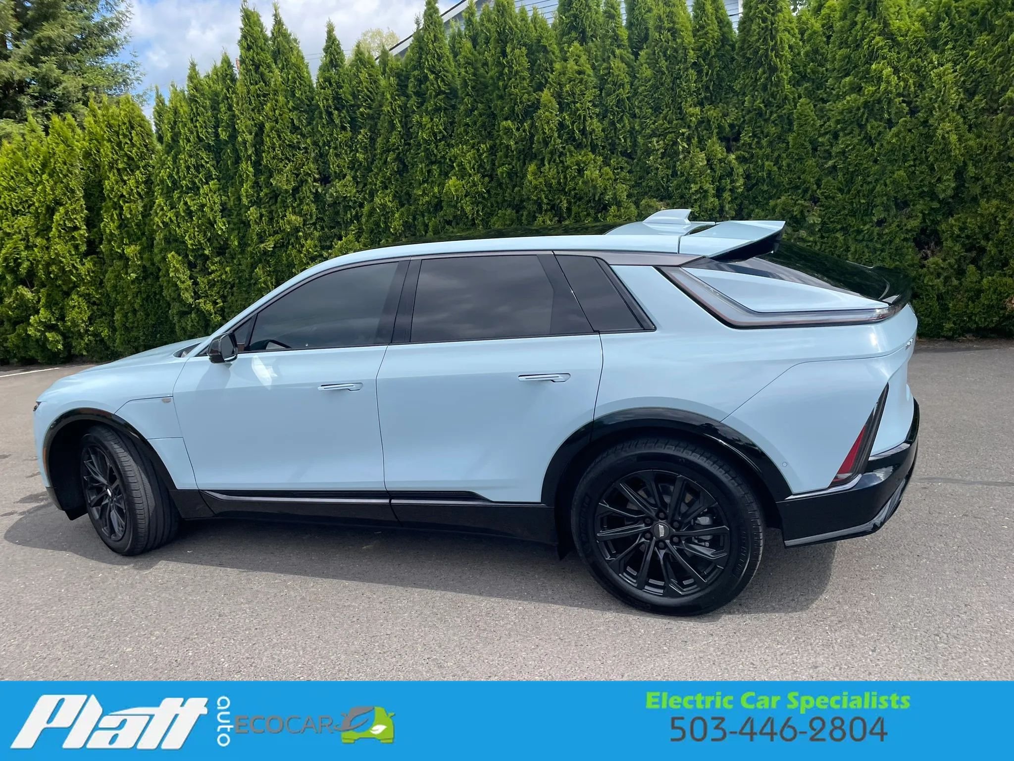 Used 2024 Cadillac Lyriq Sport AWD/4WD image 8