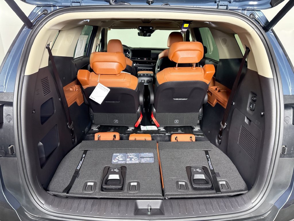 New 2026 Kia Carnival SX Prestige FWD image 21