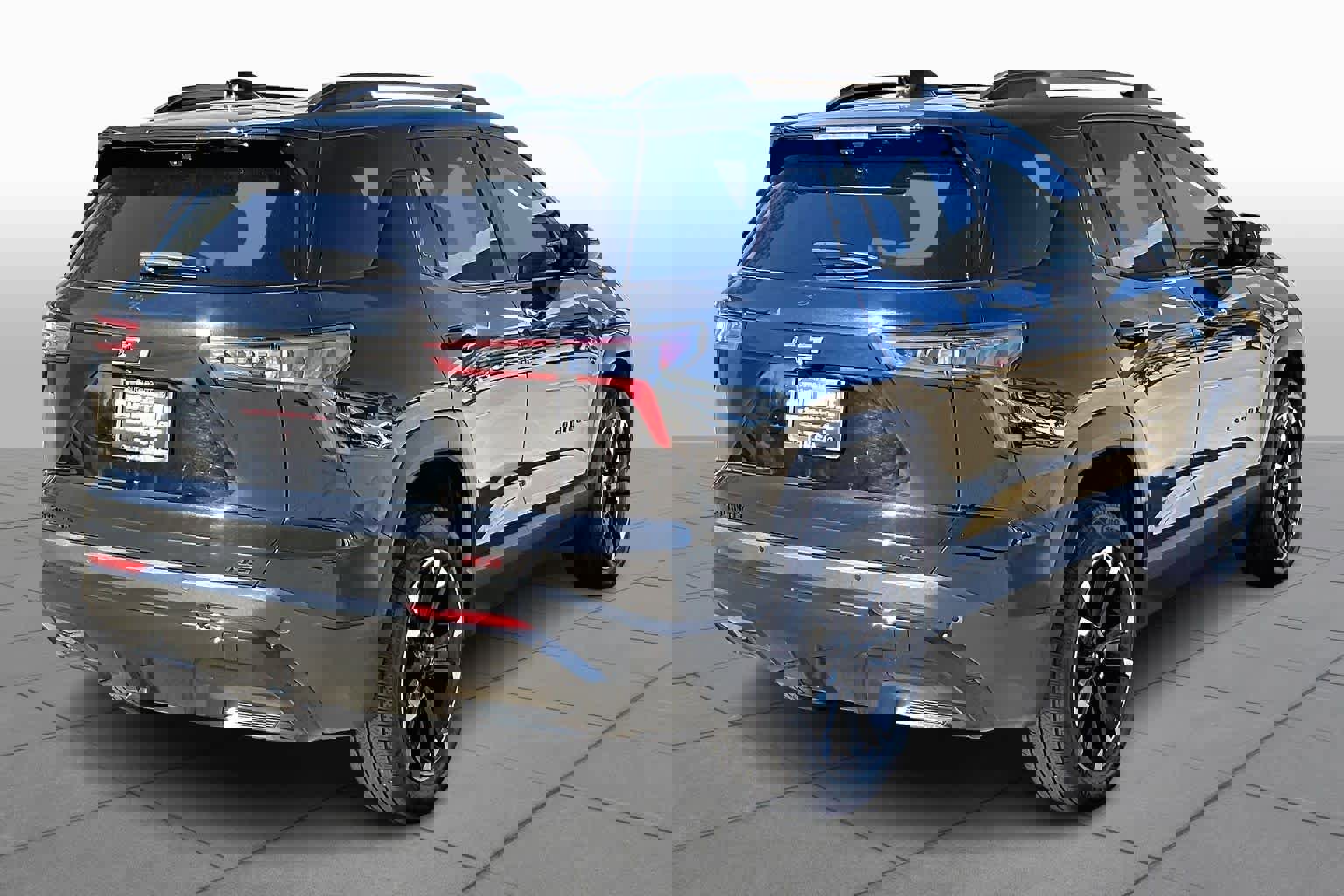 Used 2025 Chevrolet Equinox RS w/ Safety and Technology Package image 12