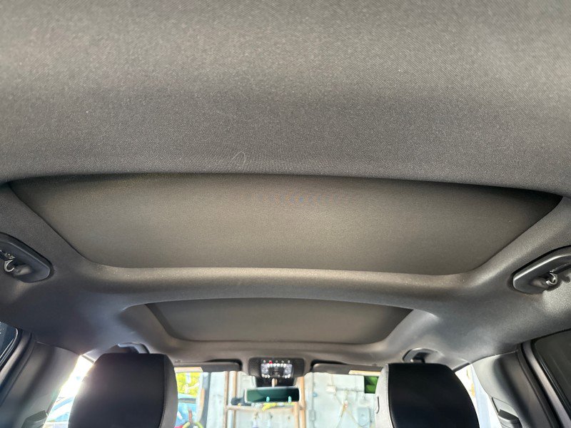 Used 2022 Mercedes-Benz EQB 300 4MATIC image 32