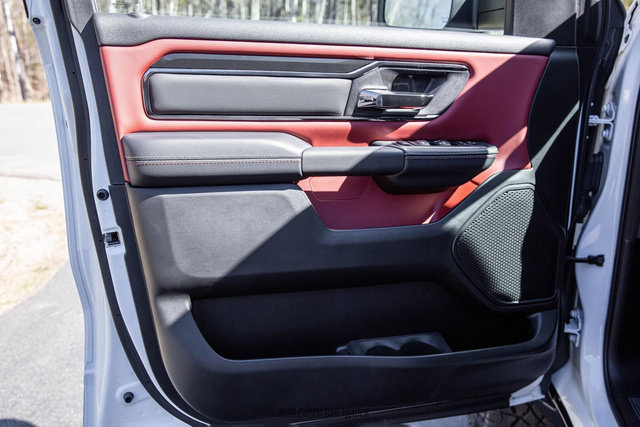 Used 2022 RAM 1500 TRX AWD/4WD image 43