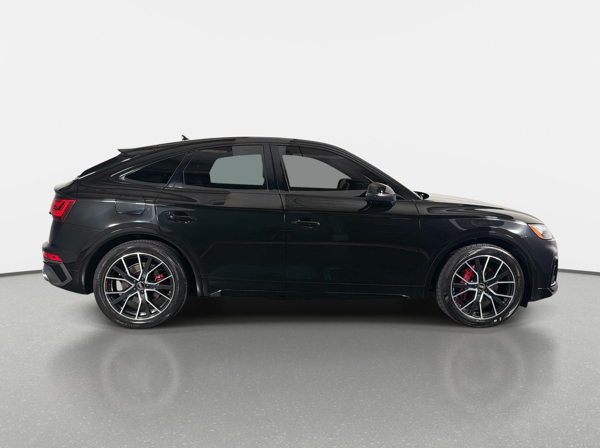 Used 2023 Audi SQ5 Premium Plus w/ Premium Plus Package AWD/4WD image 2