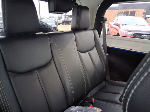 Used 2016 Jeep Wrangler Rubicon image 13