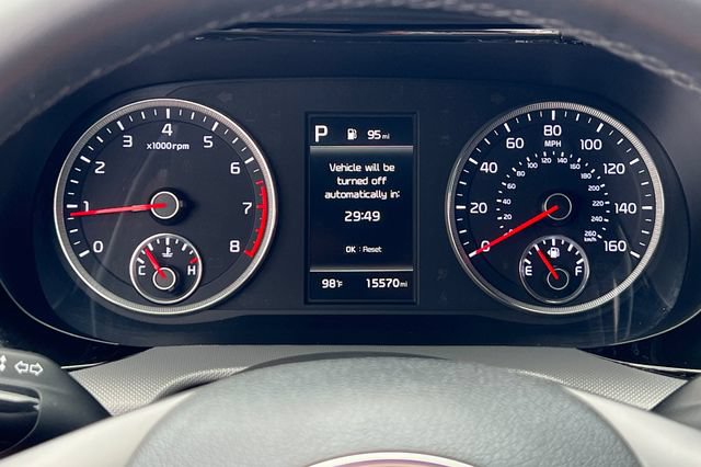 Used 2022 Kia K5 GT-Line FWD image 32