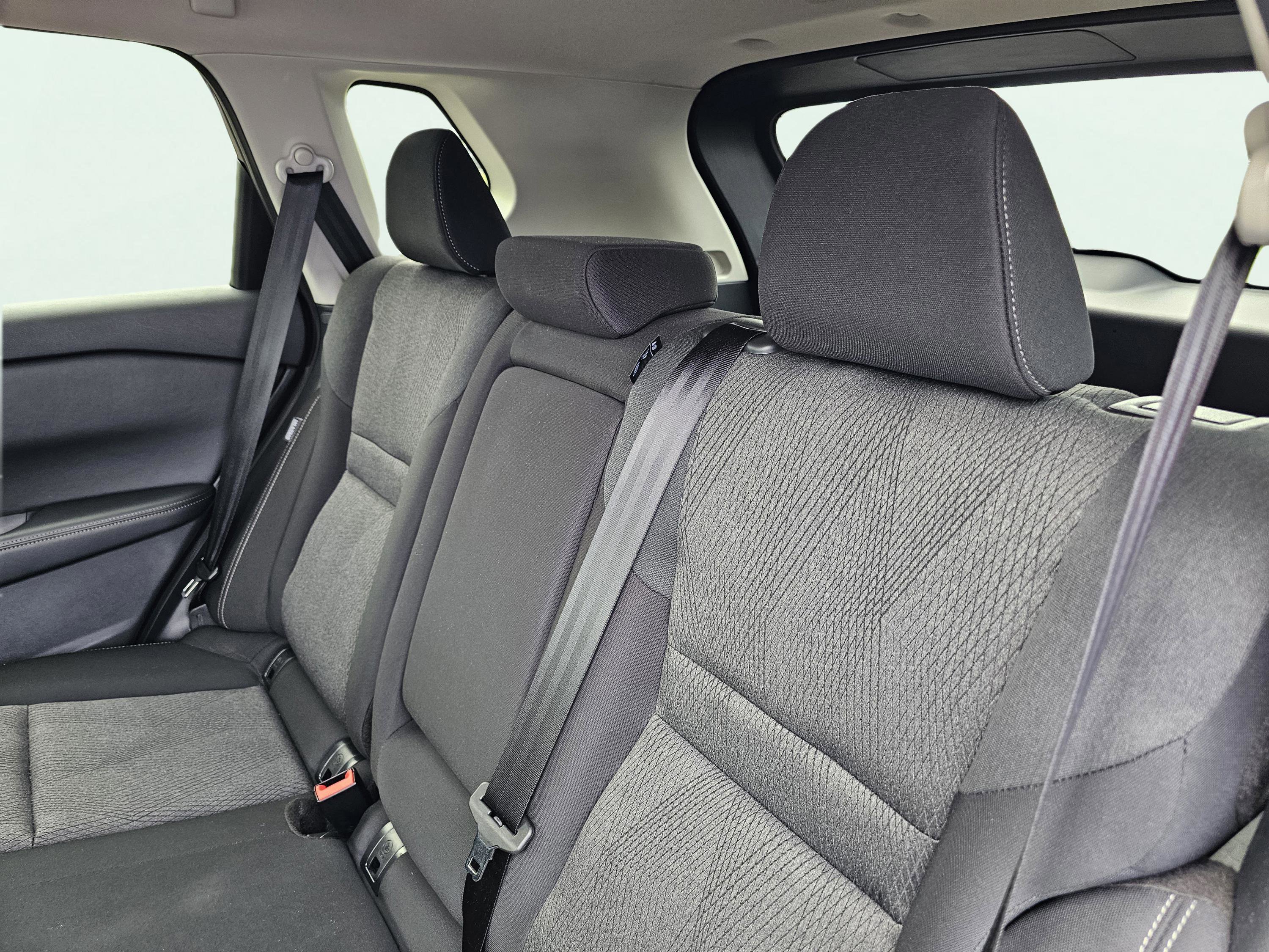 Used 2025 Nissan Rogue SV FWD image 31