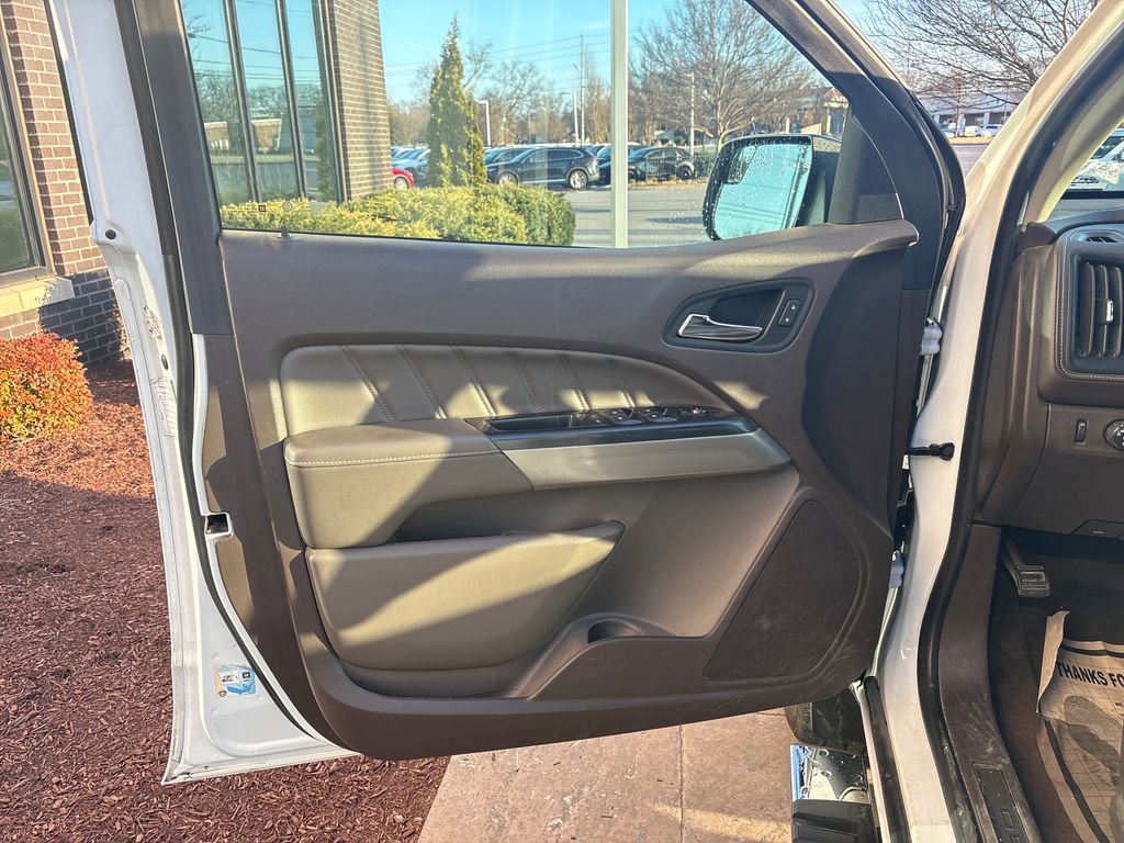 Used 2021 GMC Canyon Denali image 18