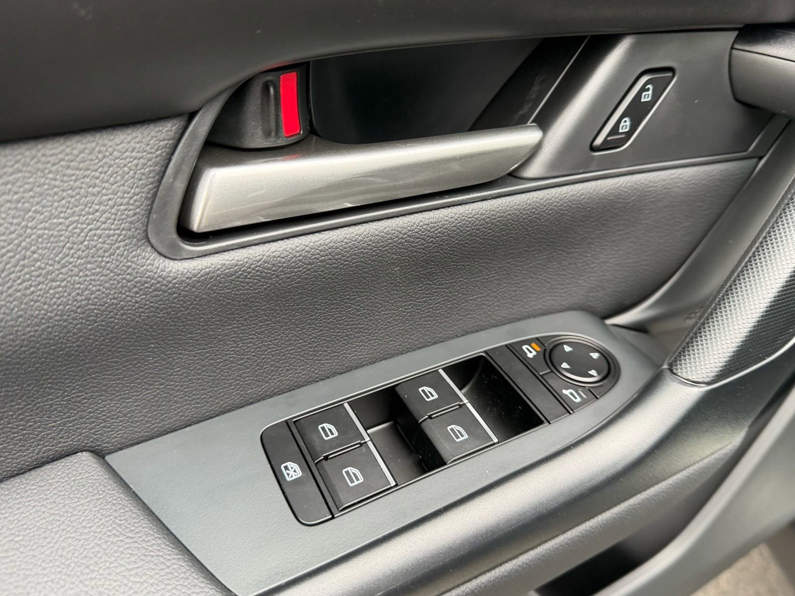 New 2026 MAZDA CX-50 AWD 2.5 Hybrid w/ Premium Pkg image 21