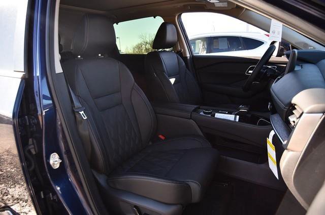 New 2026 Nissan Rogue Platinum w/ Platinum Premium Package AWD/4WD image 24