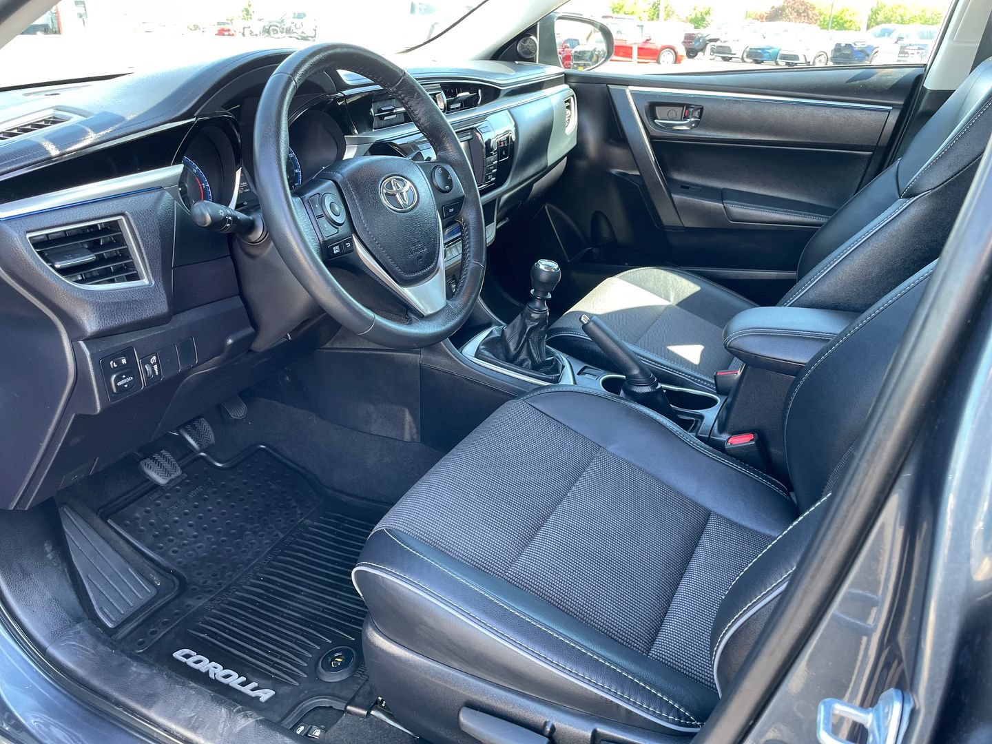 Certified 2016 Toyota Corolla S FWD image 11
