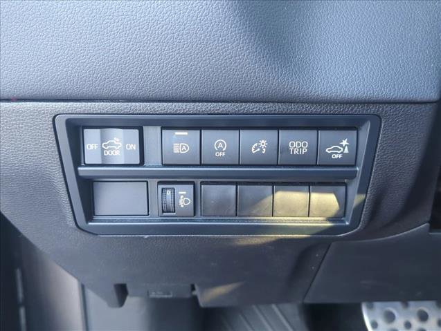 Used 2024 Toyota Tundra Limited w/ TRD Off-Road Package image 21