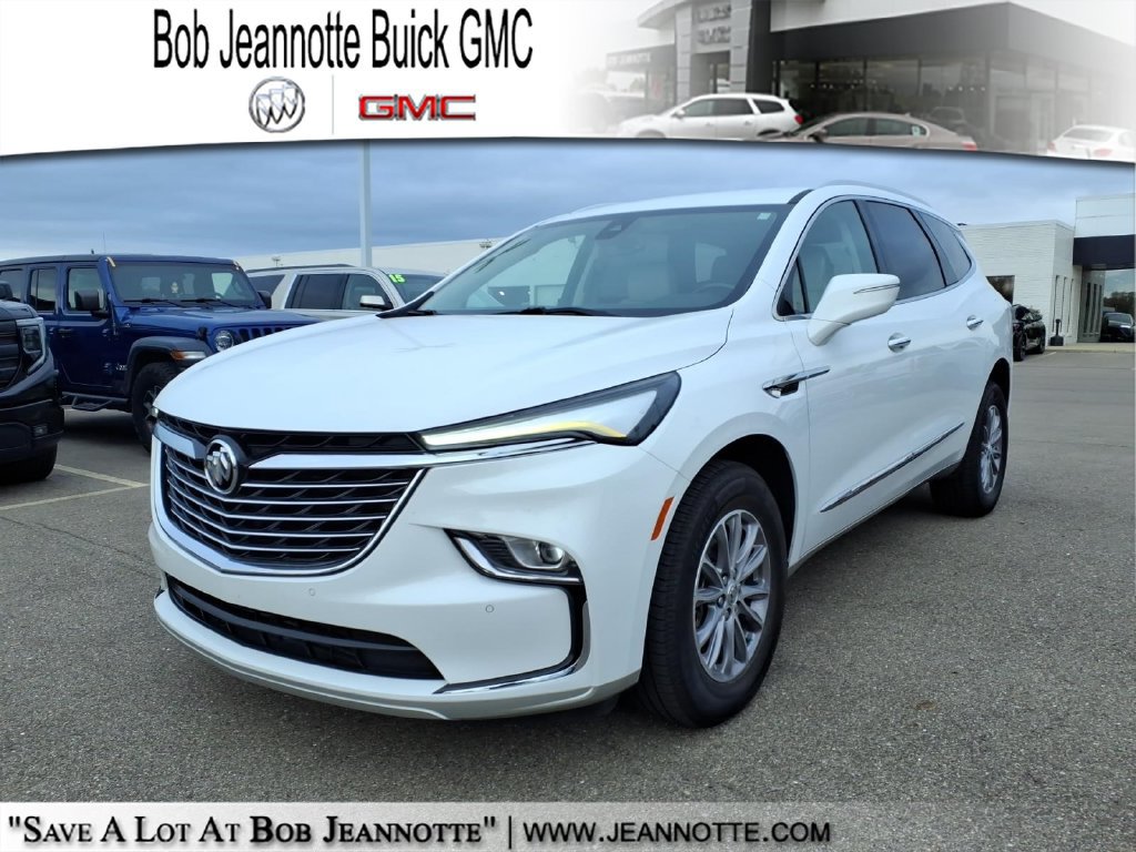 Certified 2023 Buick Enclave Essence AWD/4WD image 1