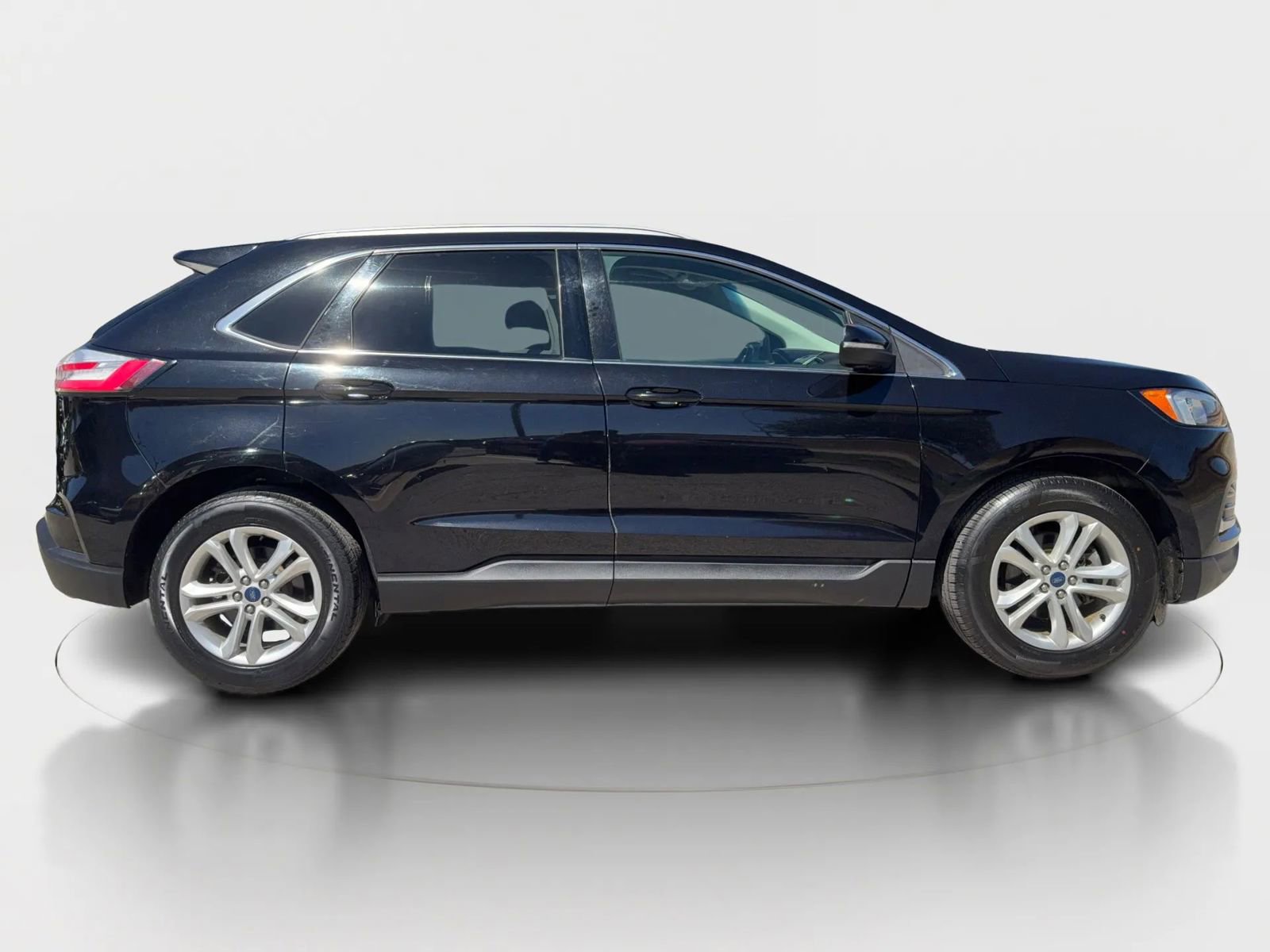 Used 2020 Ford Edge SEL FWD image 6