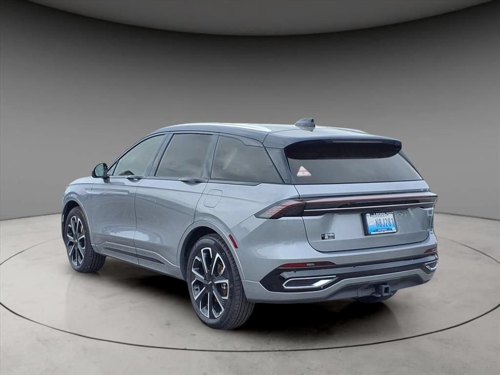 New 2025 Lincoln Nautilus Reserve AWD/4WD image 3