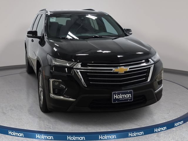 Used 2023 Chevrolet Traverse LT AWD/4WD image 3