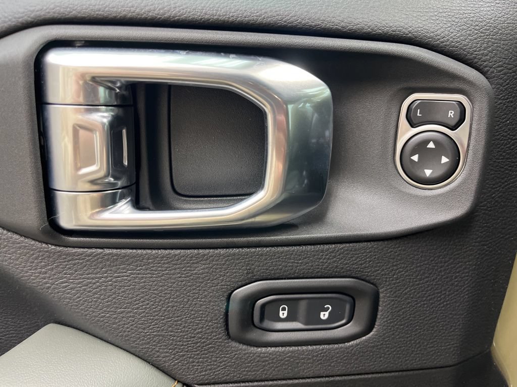 New 2026 Jeep Gladiator Mojave AWD/4WD image 7