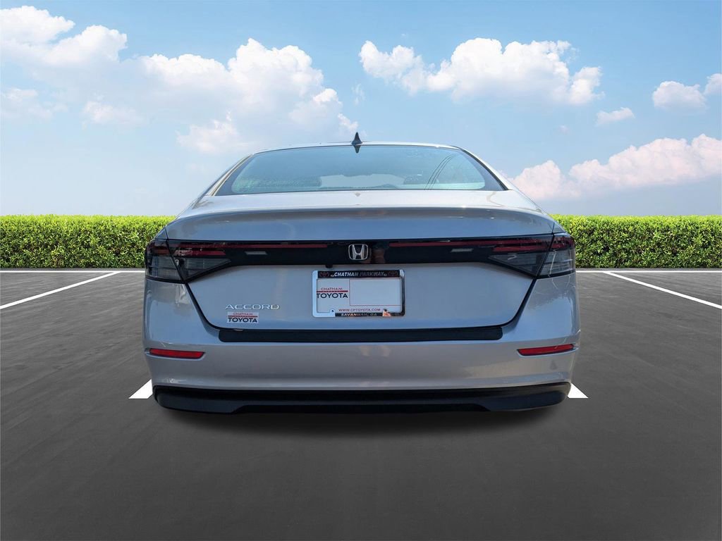 Used 2024 Honda Accord EX image 6