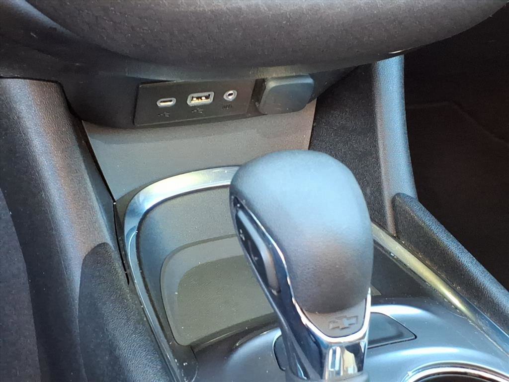 Used 2023 Chevrolet Malibu LT image 26