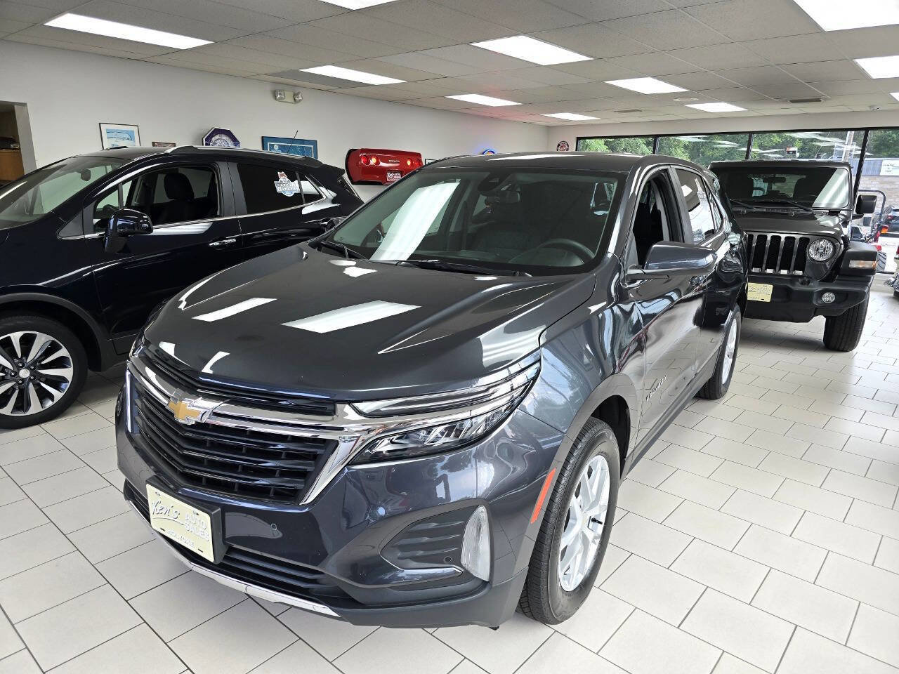 Used 2023 Chevrolet Equinox LT