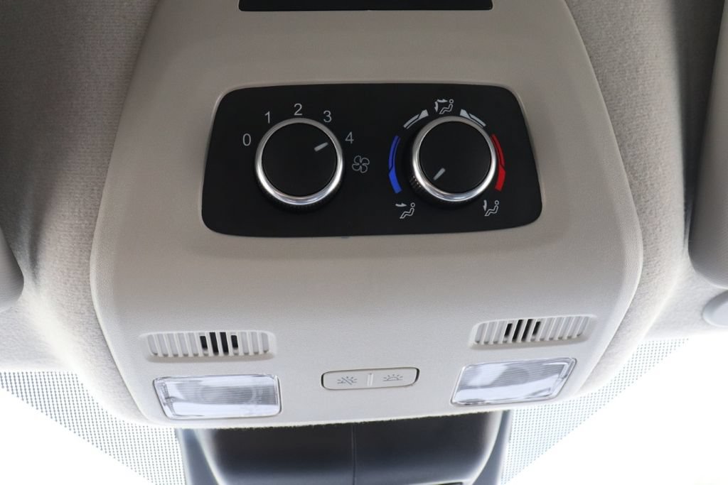 Used 2023 Ford Transit 350 XLT RWD image 22