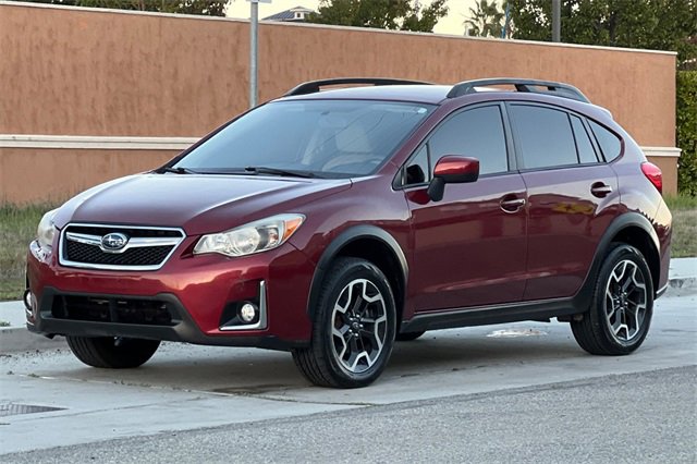 Used 2017 Subaru Crosstrek 2.0i Premium image 8