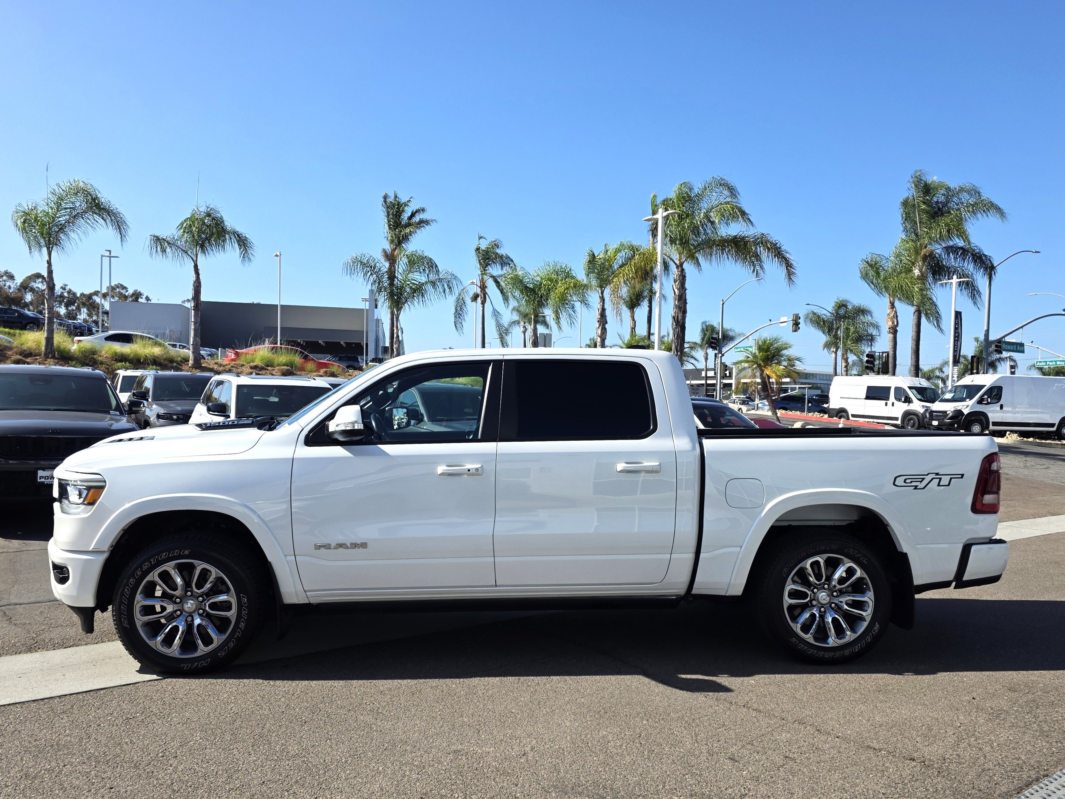 Certified 2022 RAM 1500 Laramie AWD/4WD image 2