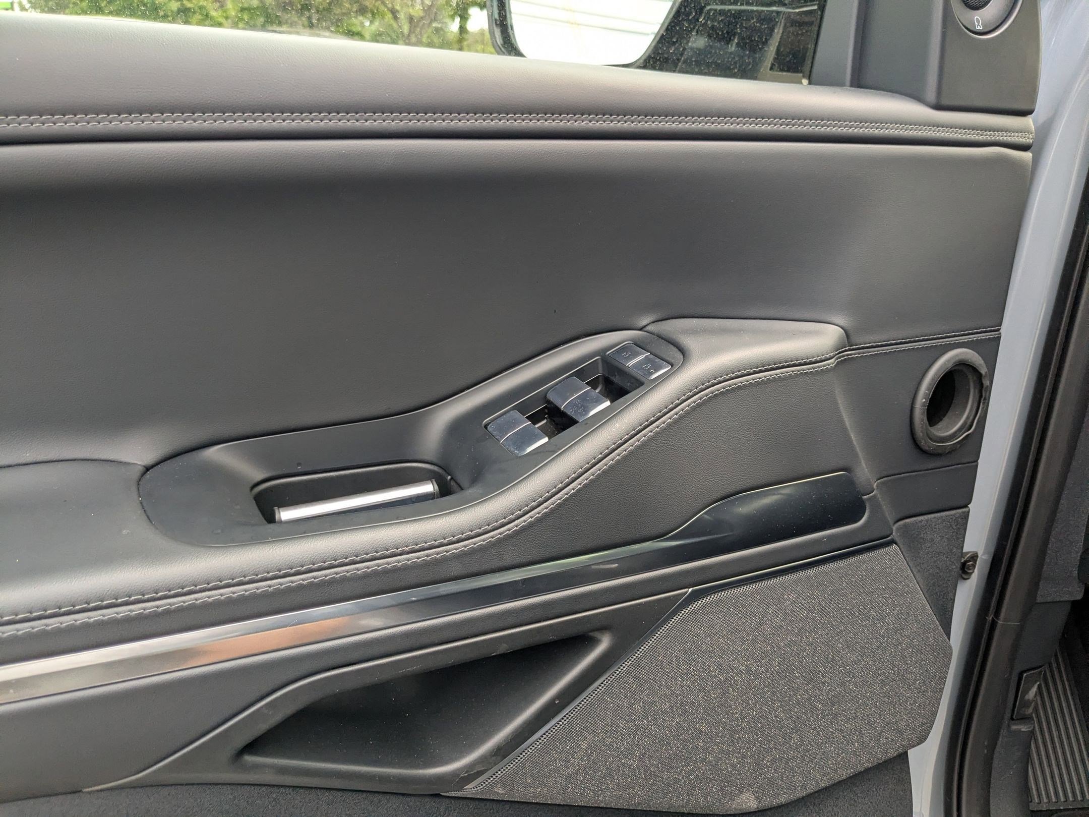 Used 2025 Lincoln Navigator L Reserve w/ Jet Appearance Package AWD/4WD image 12