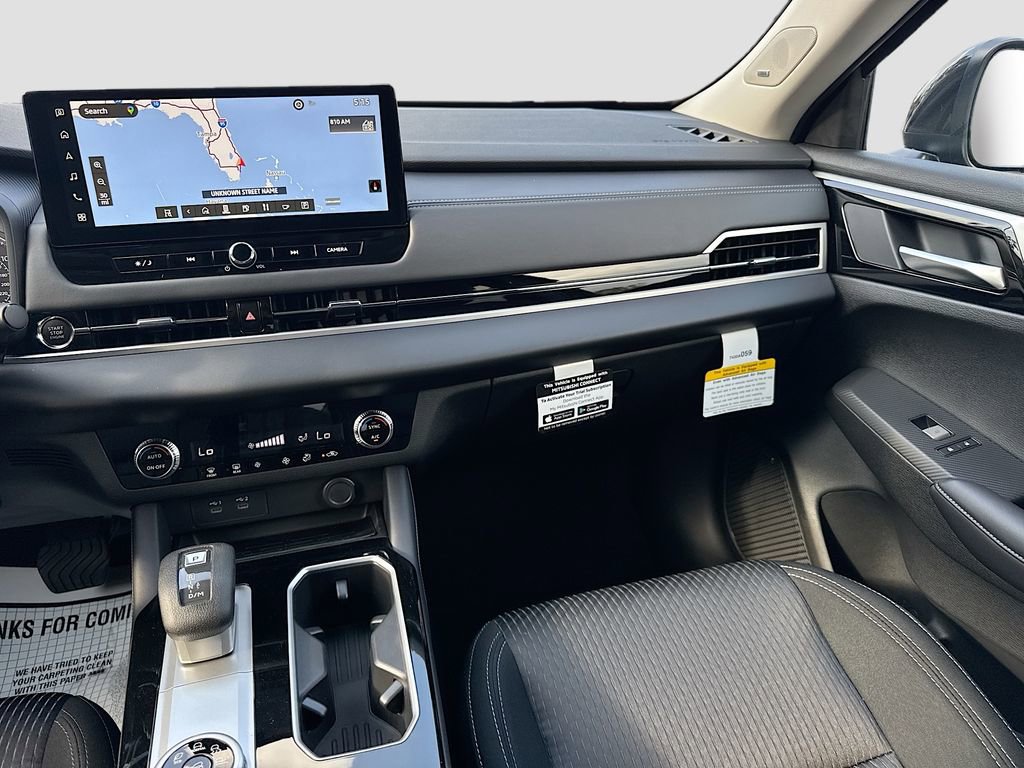 Used 2025 Mitsubishi Outlander ES image 24