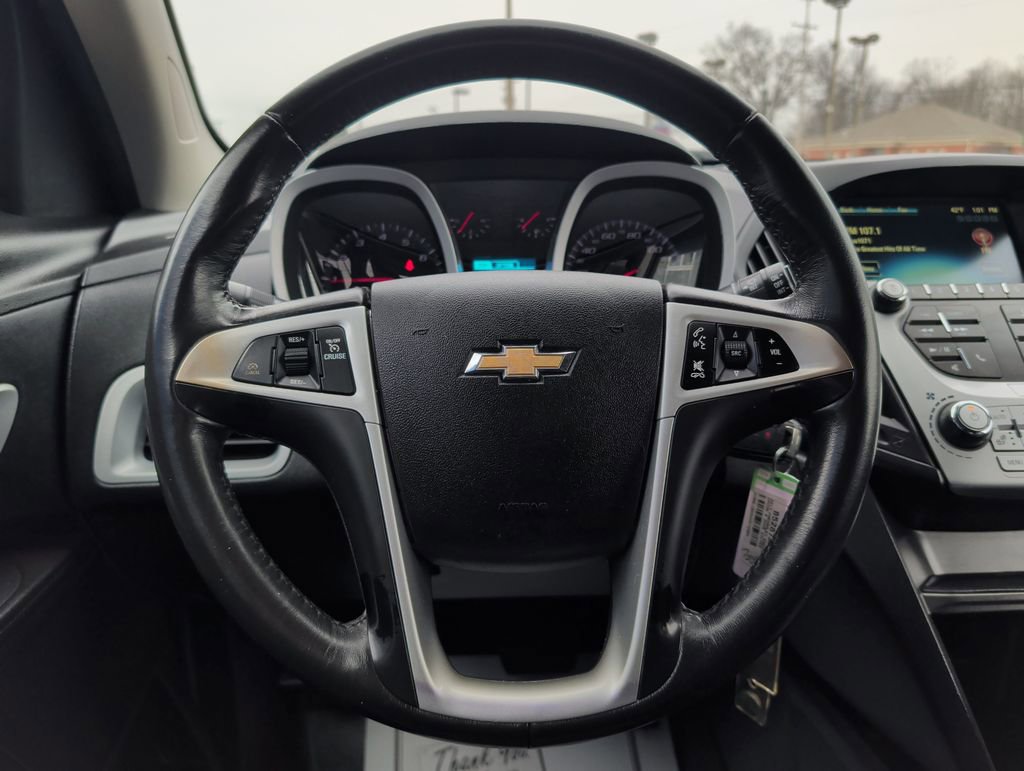 Used 2017 Chevrolet Equinox LT w/ Convenience Package image 11