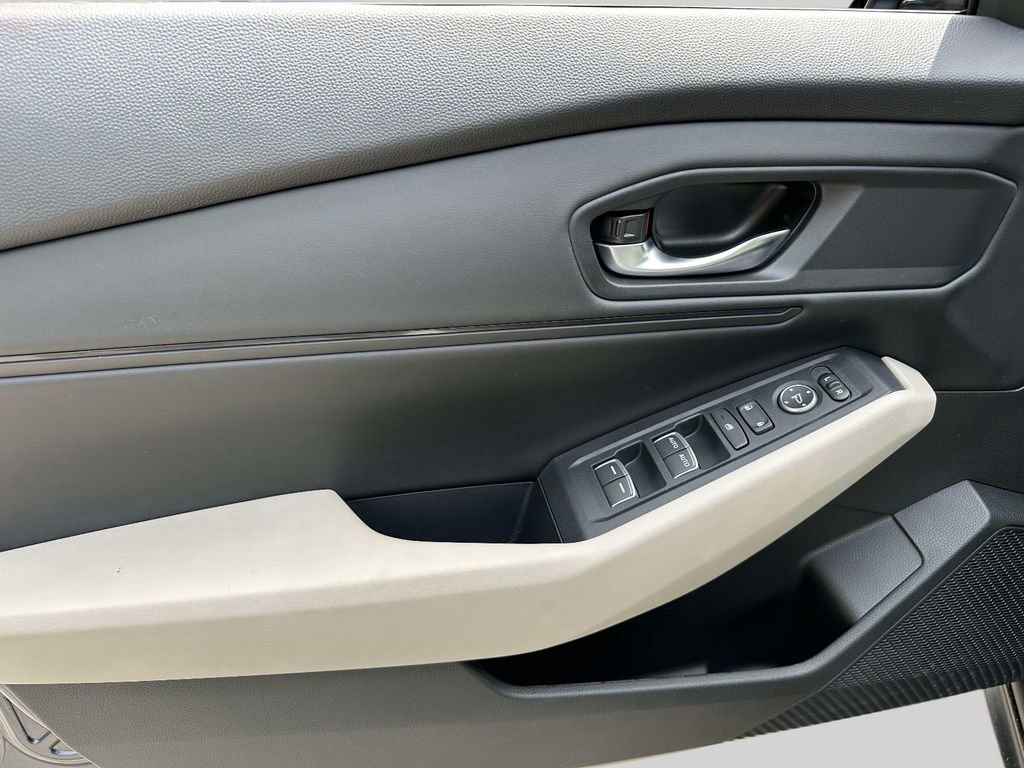 Used 2023 Honda Accord EX image 15