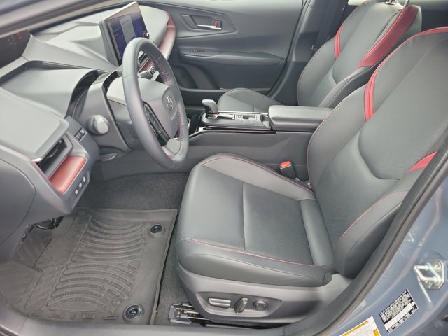 Used 2024 Toyota Prius Prime Premium w/ Advanced Technology Package FWD image 5