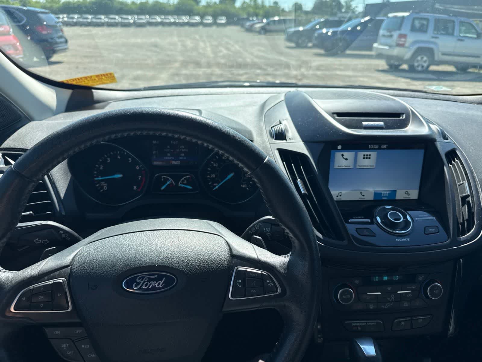 Used 2017 Ford Escape Titanium FWD image 19
