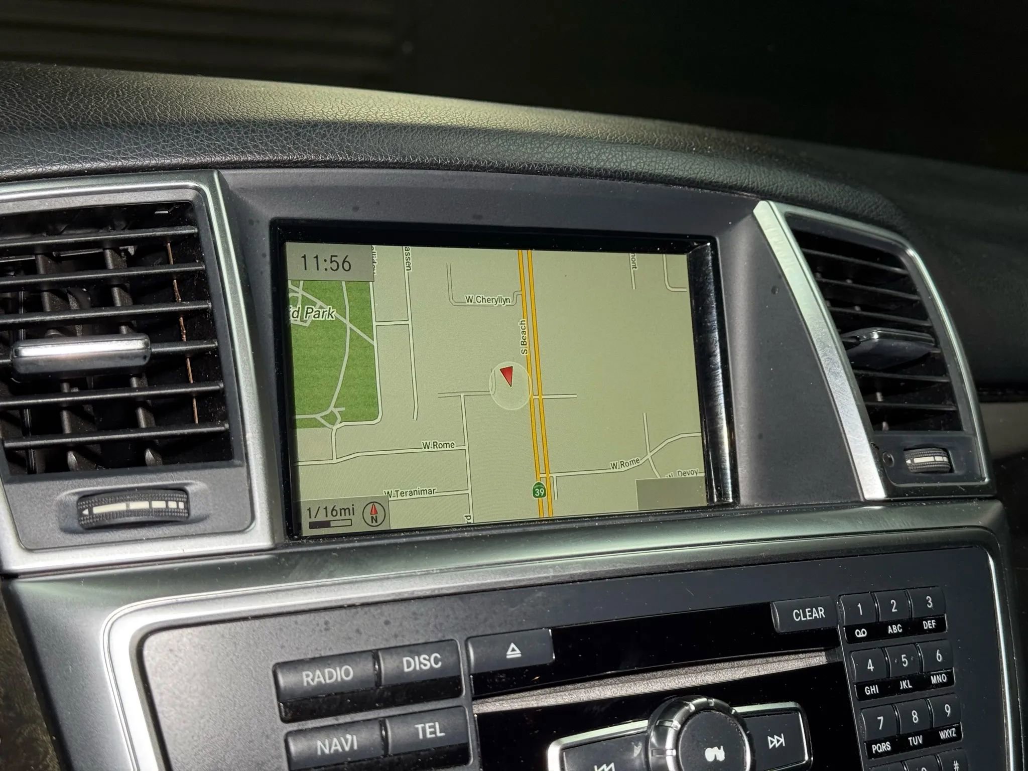 Used 2015 Mercedes-Benz ML 350 4MATIC w/ Premium 1 Package image 52