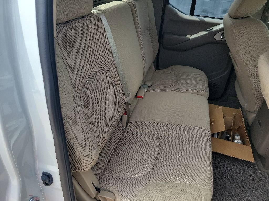 Used 2019 Nissan Frontier SV w/ Value Truck Package RWD image 39