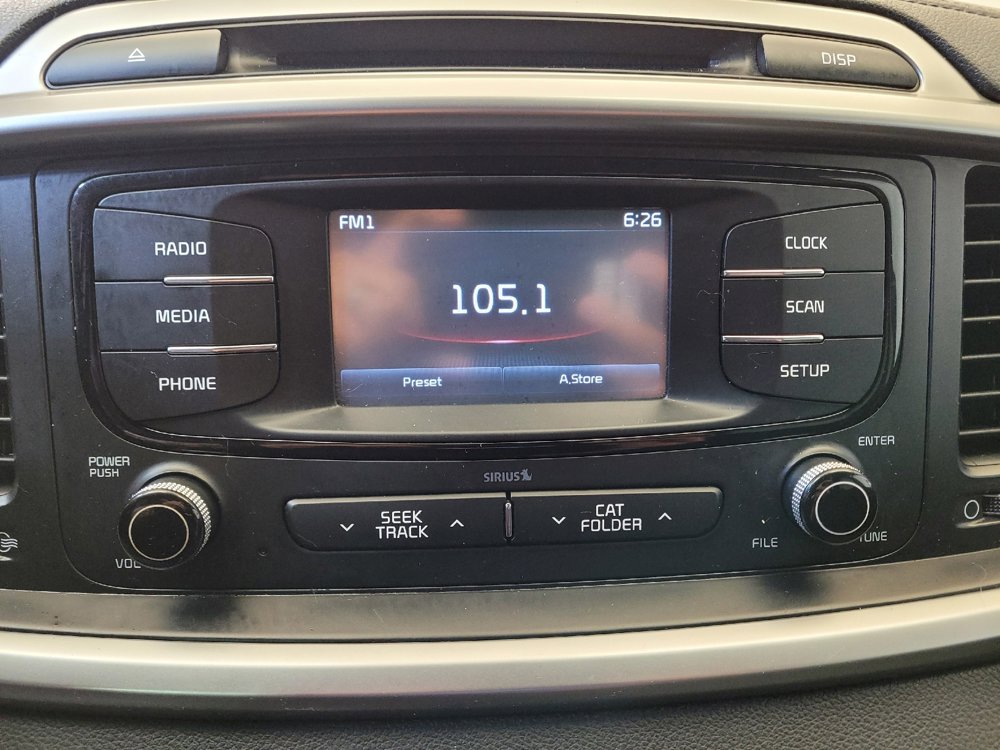 Used 2016 Kia Sorento LX image 25