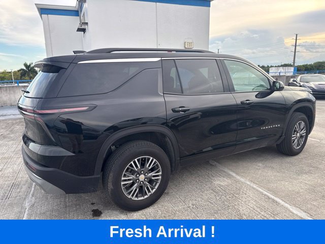 Used 2026 Chevrolet Traverse LT FWD image 17