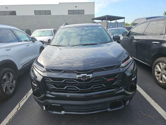 Used 2026 Chevrolet Equinox RS w/ Convenience Package III FWD image 2