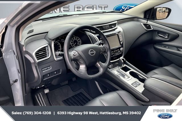 Used 2024 Nissan Murano SV w/ SV Midnight Edition Package image 12