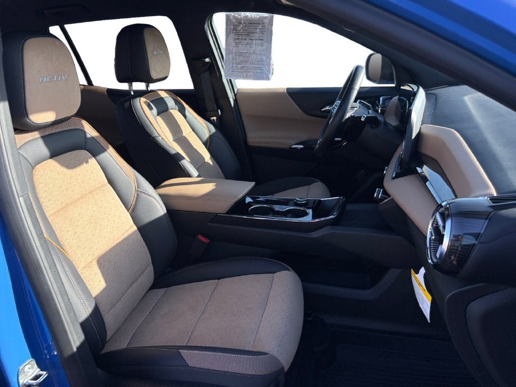 Used 2026 Chevrolet Equinox ACTIV w/ Convenience Package III AWD/4WD image 17