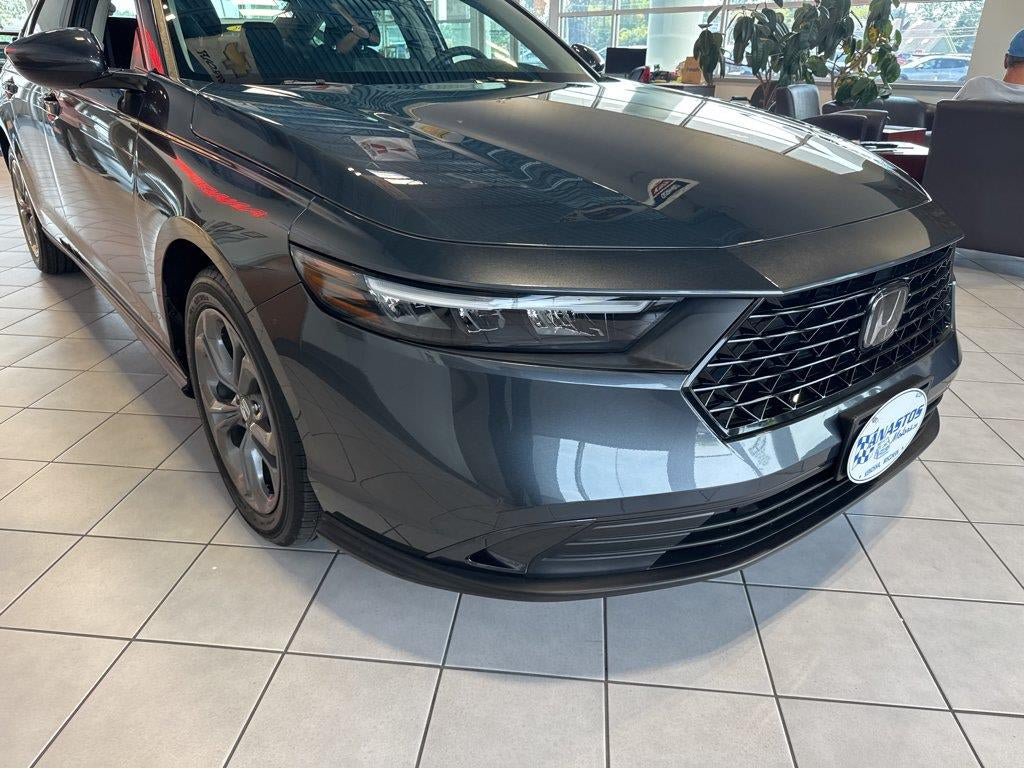 Used 2024 Honda Accord EX image 6