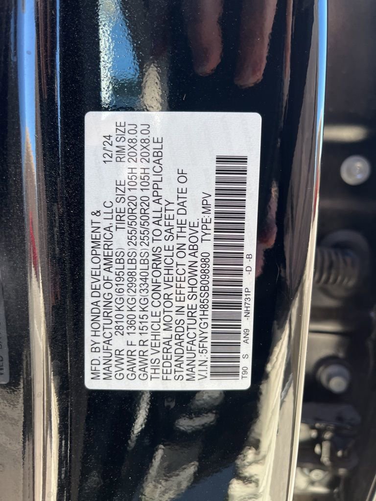 Used 2025 Honda Pilot Elite image 11