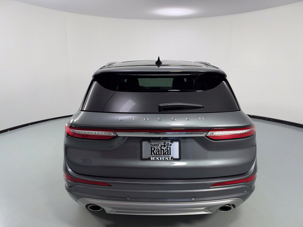 Used 2022 Lincoln Corsair AWD w/ Premium Package image 6