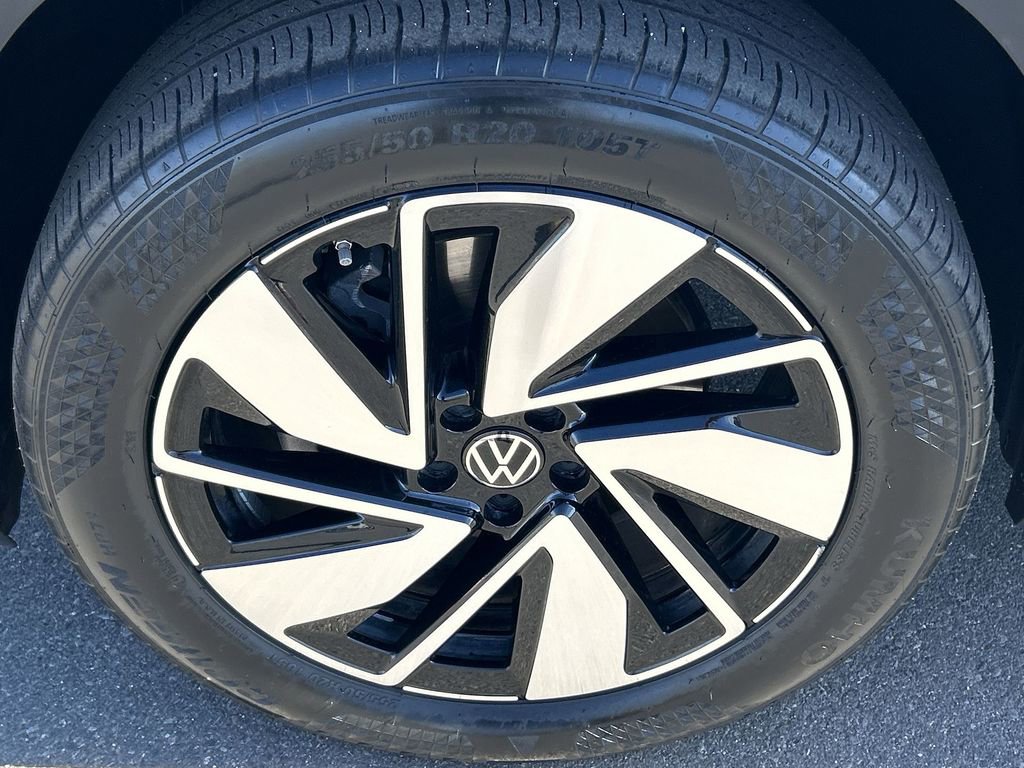 Used 2024 Volkswagen Atlas SEL image 34