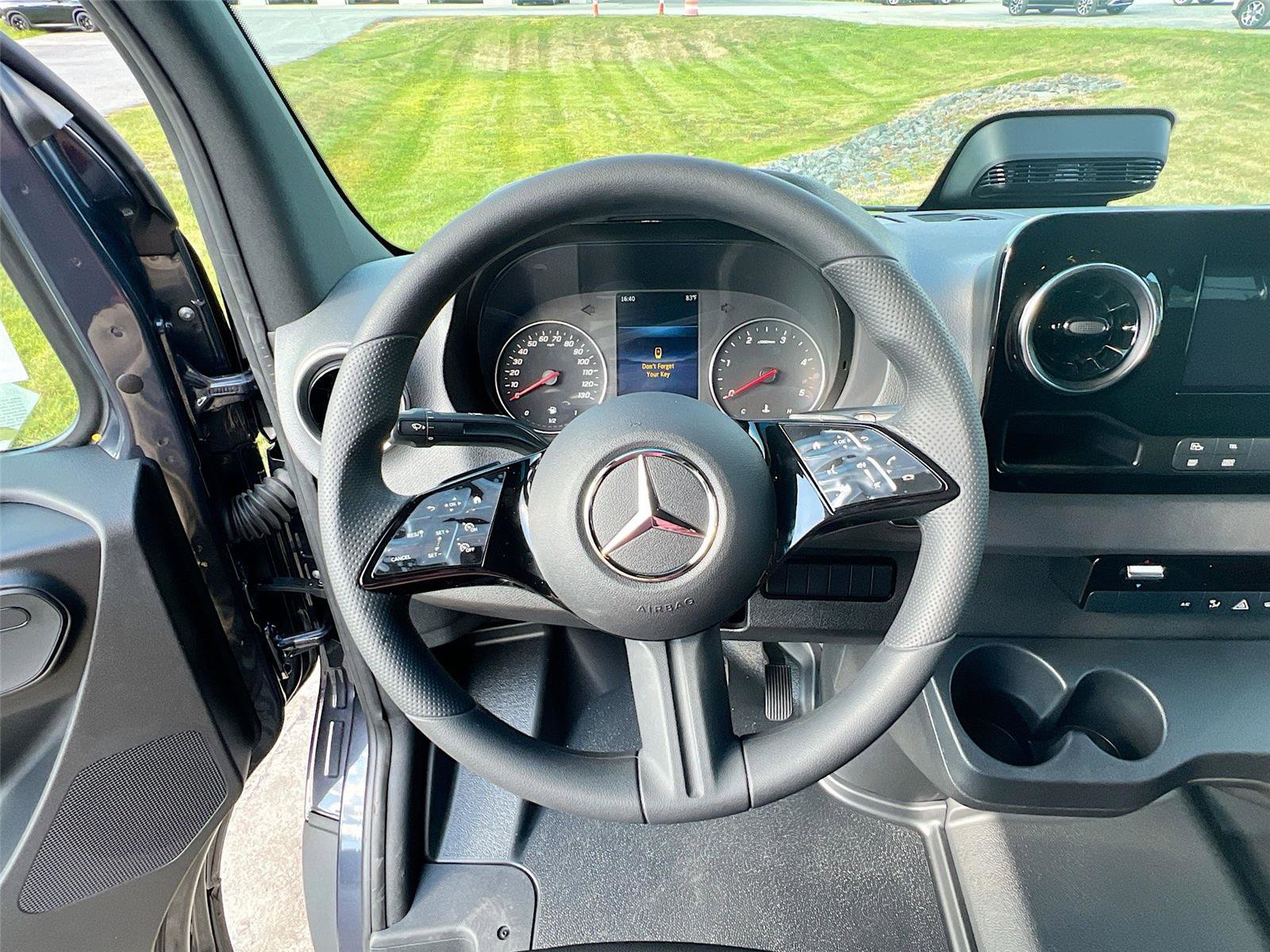 New 2025 Mercedes-Benz Sprinter 2500 image 11