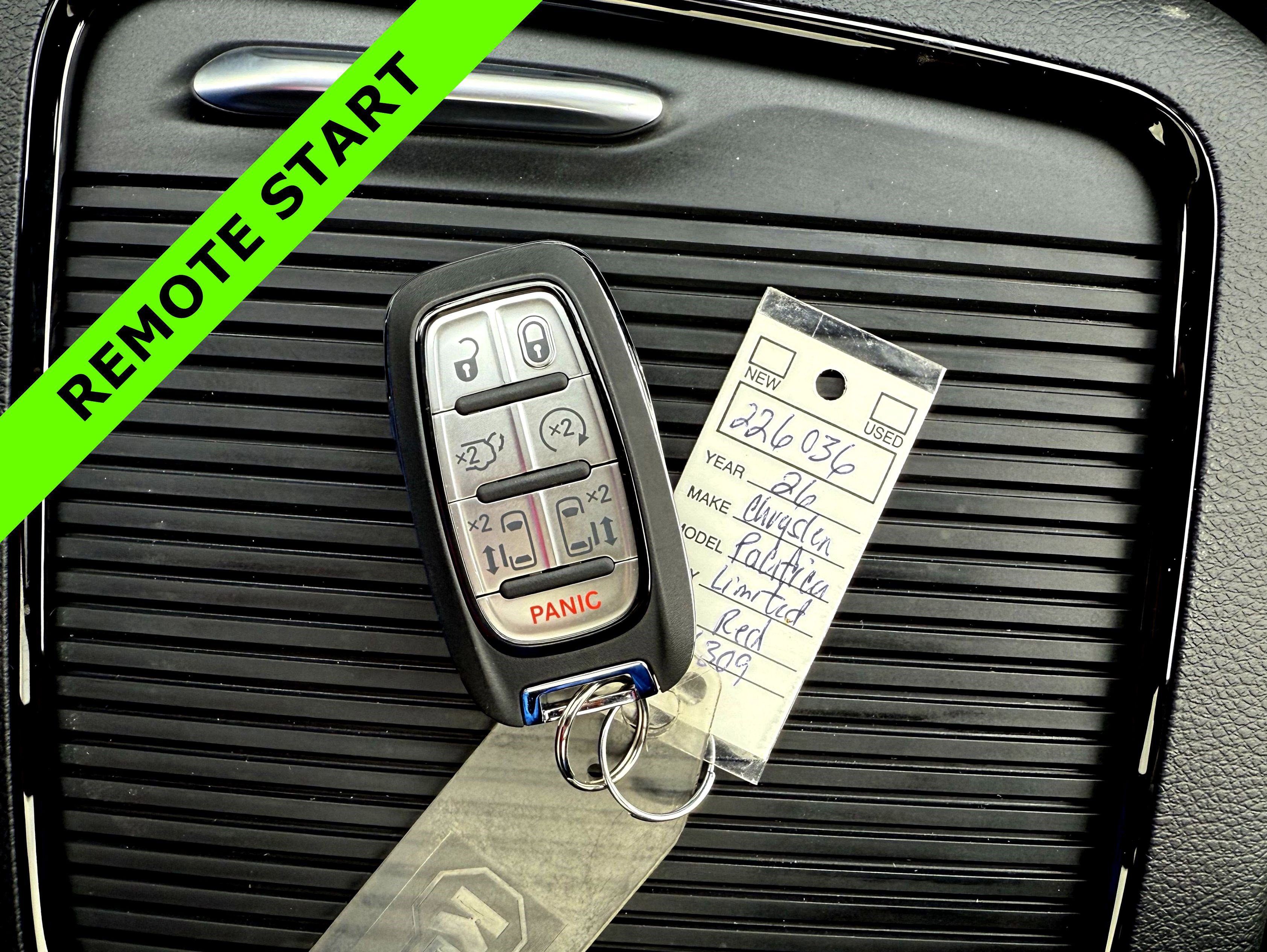 New 2026 Chrysler Pacifica Limited w/ Uconnect Theater Family Group image 39