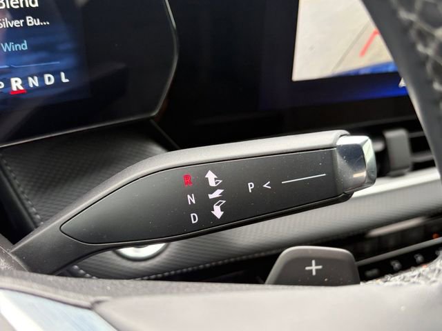 Used 2025 Chevrolet Equinox LT image 25