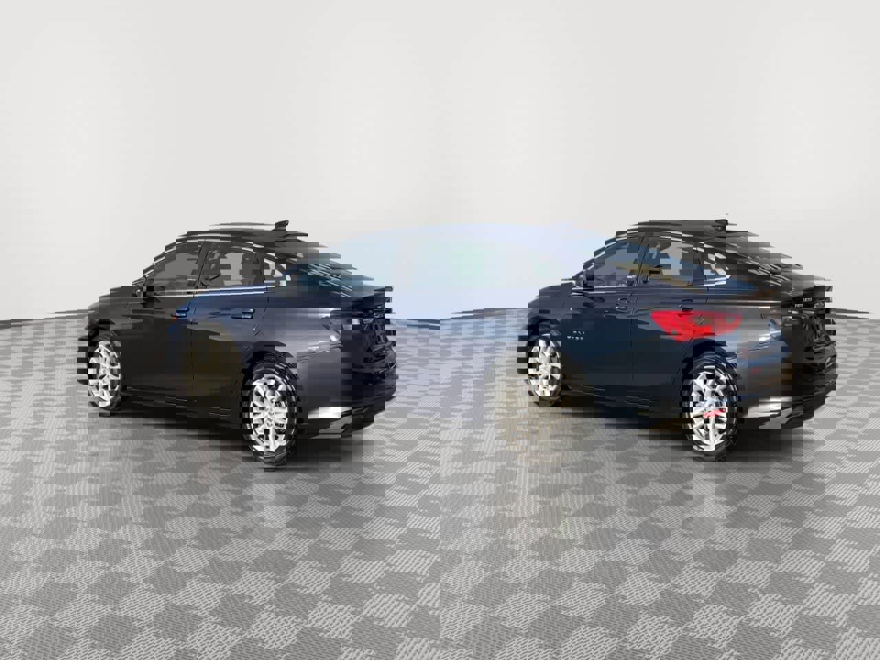 Used 2016 Chevrolet Malibu LT image 6