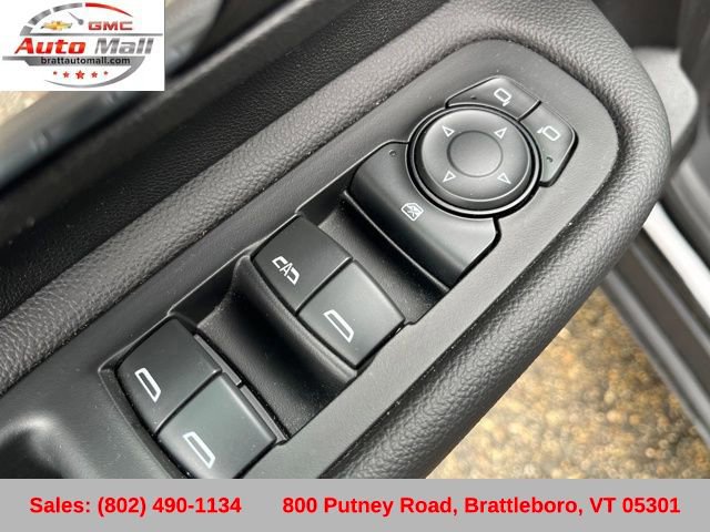 Used 2022 GMC Terrain SLT image 13